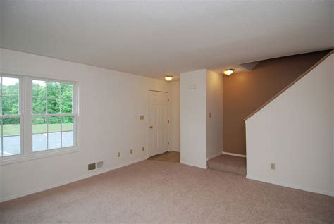 STUDIO APARTMENTS IN MANCHESTER NH. . Rooms for rent manchester nh
